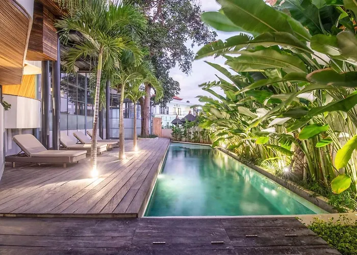 Modern 1-Br Loft With Art Deco Vibe Shared Pool