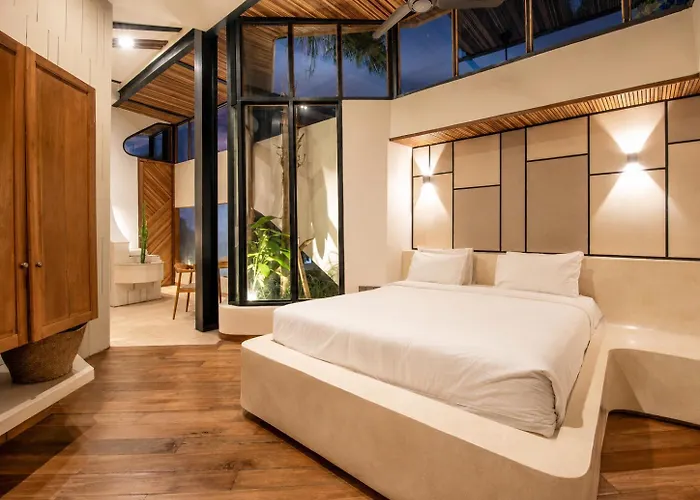 Modern 1-Br Loft With Art Deco Vibe Shared Pool アパート チャングー